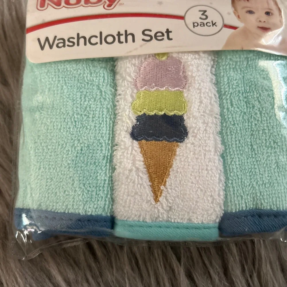 Nuby Baby Washcloth Set 3 Pack Washcloths